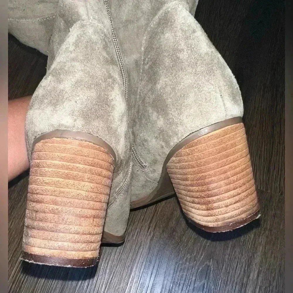 Vintage‎ Crown Unicorn over the knee heeled suede boots  women’s Sz 9.5